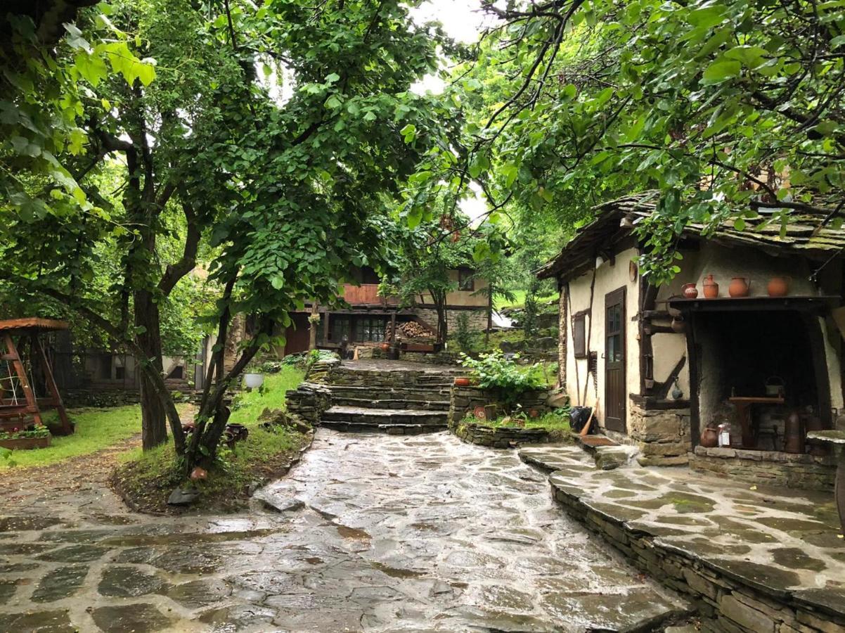 Etnographic Houses Dŭlbok Dol Dış mekan fotoğraf