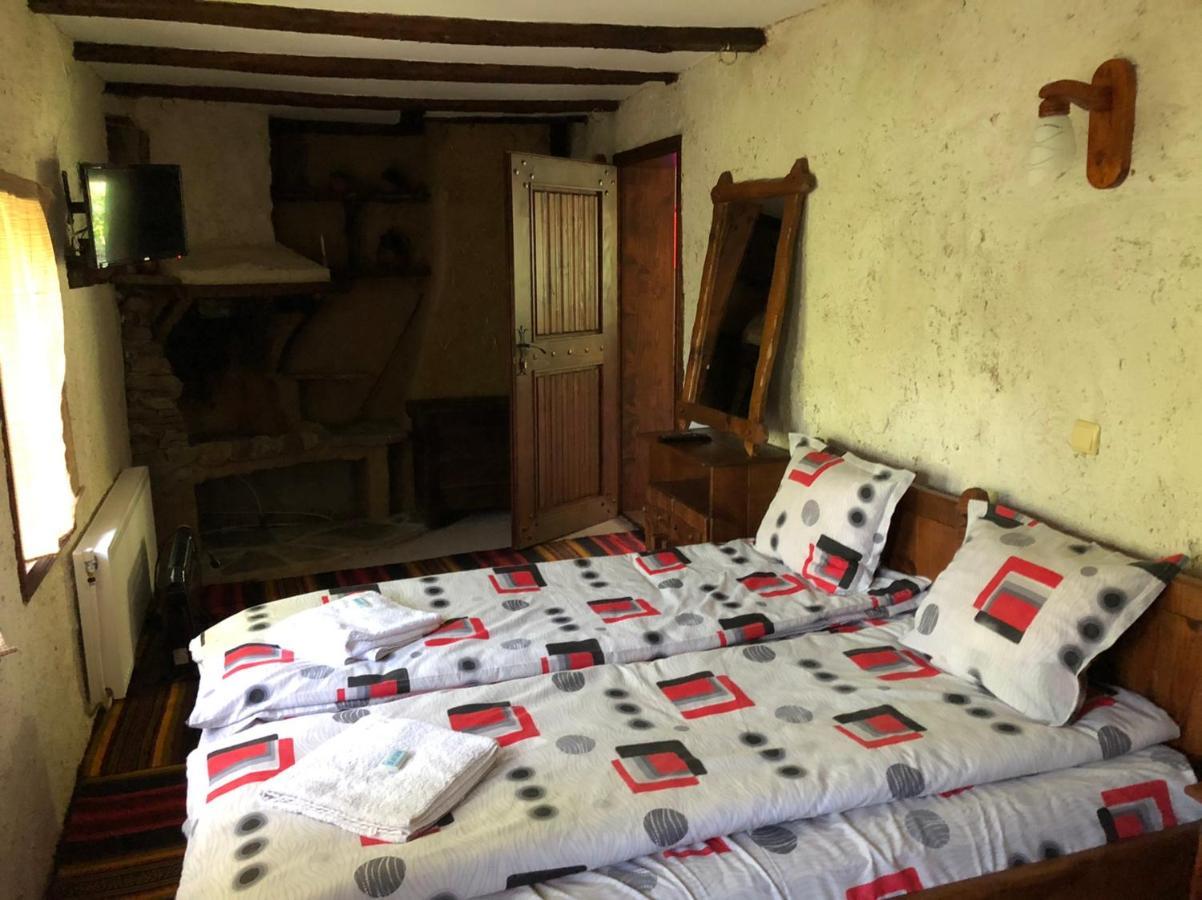 Etnographic Houses Dŭlbok Dol Dış mekan fotoğraf