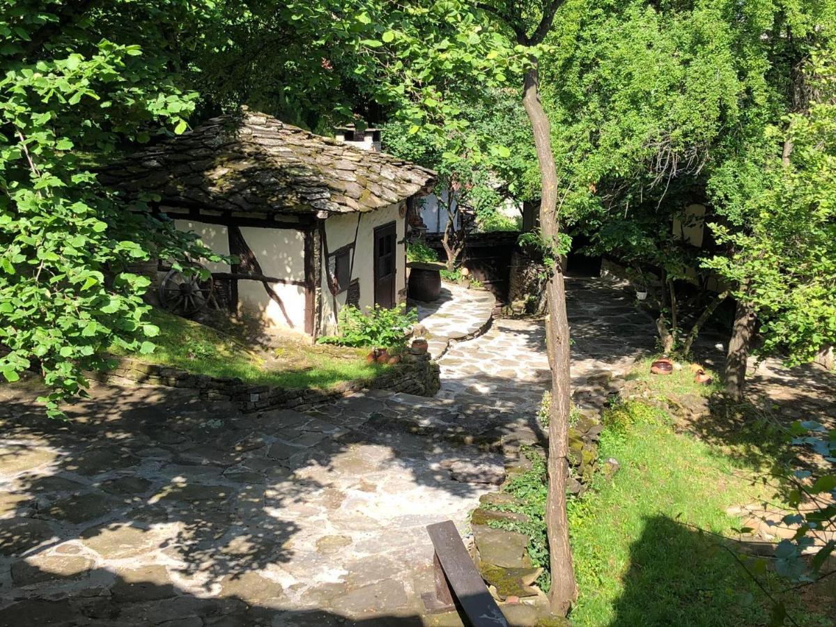 Etnographic Houses Dŭlbok Dol Dış mekan fotoğraf